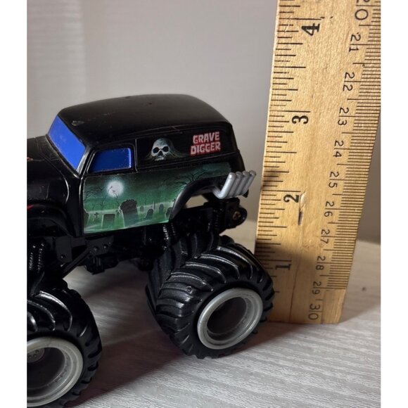 Grave Digger Monster Truck Toy Car With Oversized Tires & Graphic Details 4" x 3 - Picture 10 of 10